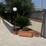 L'ulivo Di Lu Bed & Breakfast 4*